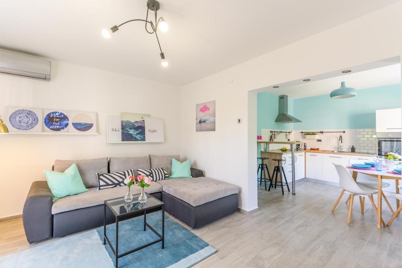 Apartment Pearl Of Kvarner , โอปาติยา ภายนอก รูปภาพ